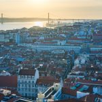 Portugal atrai brasileiros que buscam imóveis no exterior