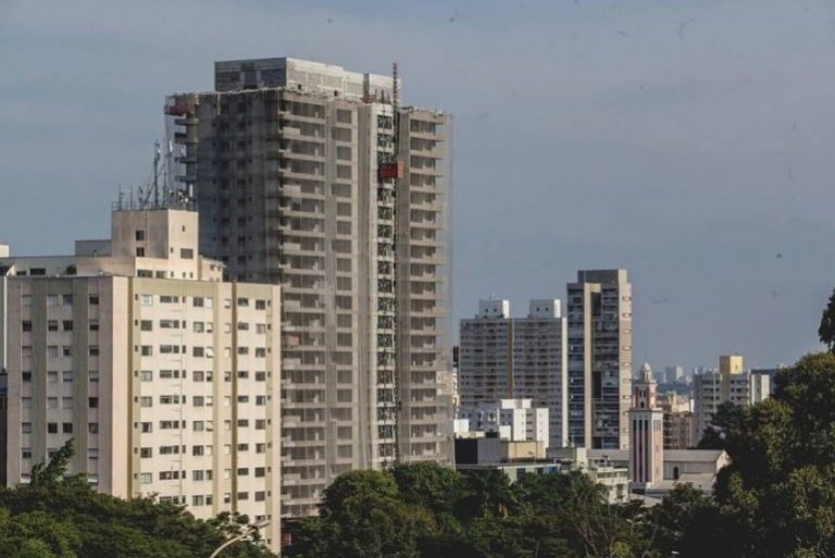 Valores de bens imobiliários no metaverso caem - Estadão Imóveis