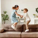 Você sabe quais são os tipos de espumas para sofás?