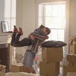 Afinal, qual a melhor idade para investir na casa própria?