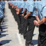 Com Casa Verde Amarela parado, Bolsonaro anuncia subsídios em linha para policiais