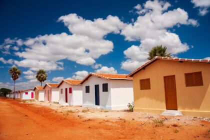 O peso do aluguel: Brasil tem mais de 6 milhões de domicílios em déficit habitacional